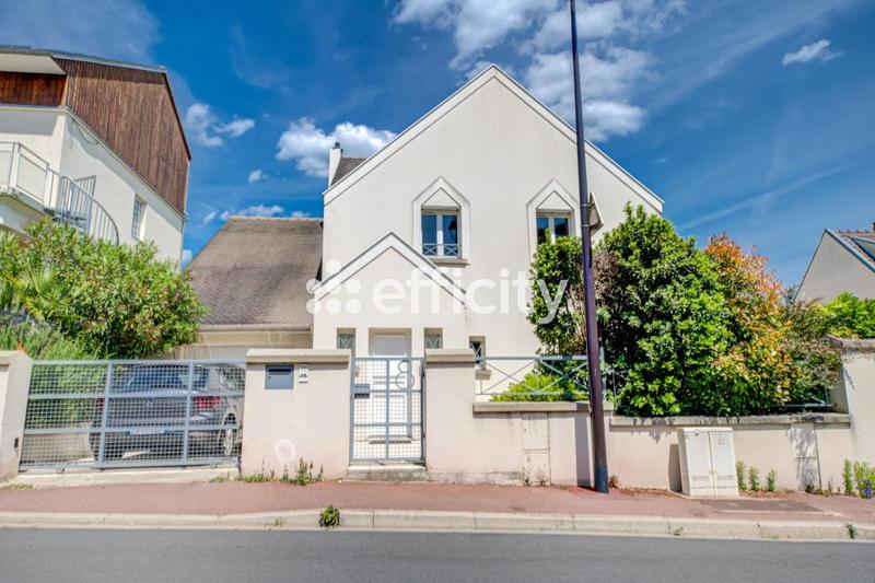 Maison - 170 m² - 6 pièces