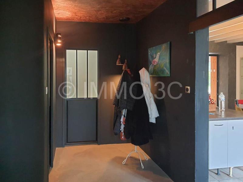 Maison - 313 m² - 11 pièces