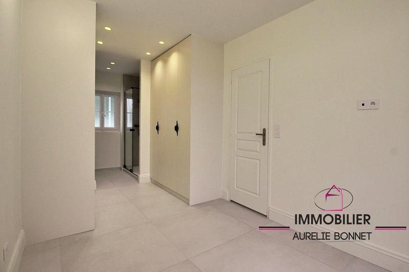 Maison - 115 m² - 6 pièces