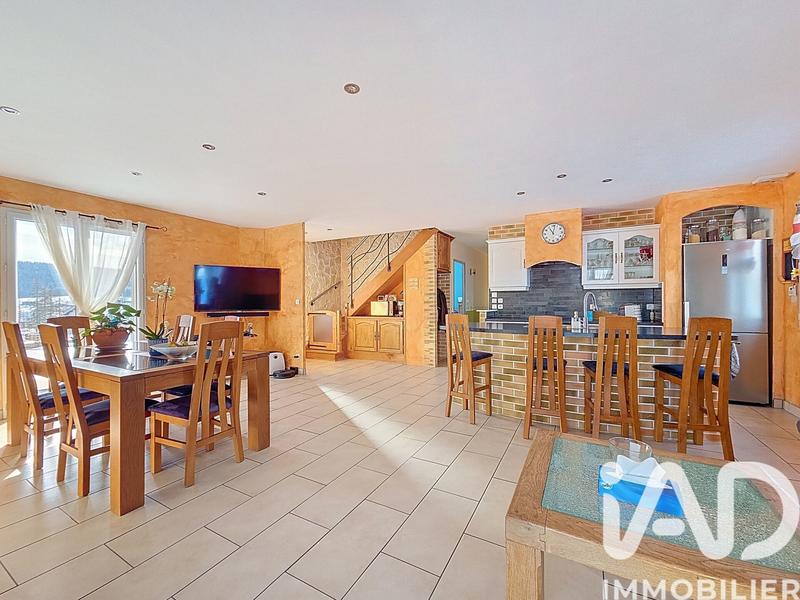 Maison - 145 m² - 6 pièces