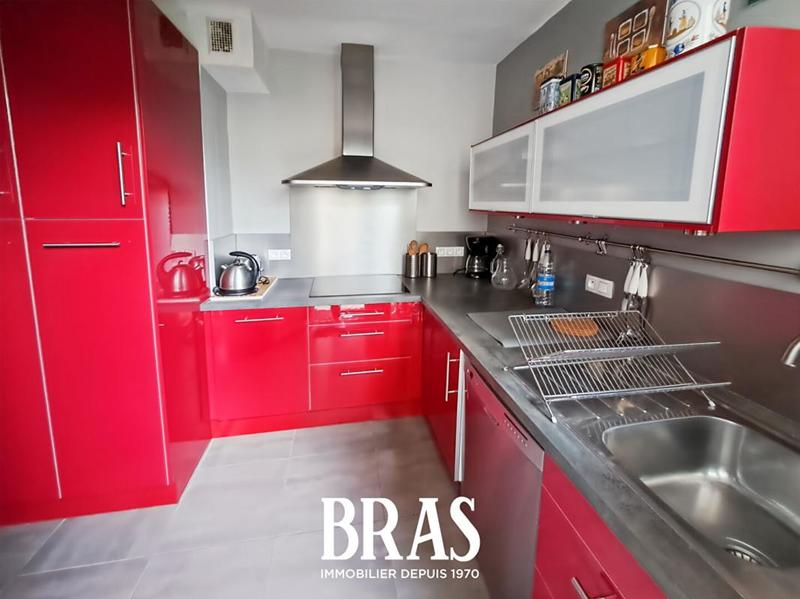 Appartement - 76 m² - 3 pièces