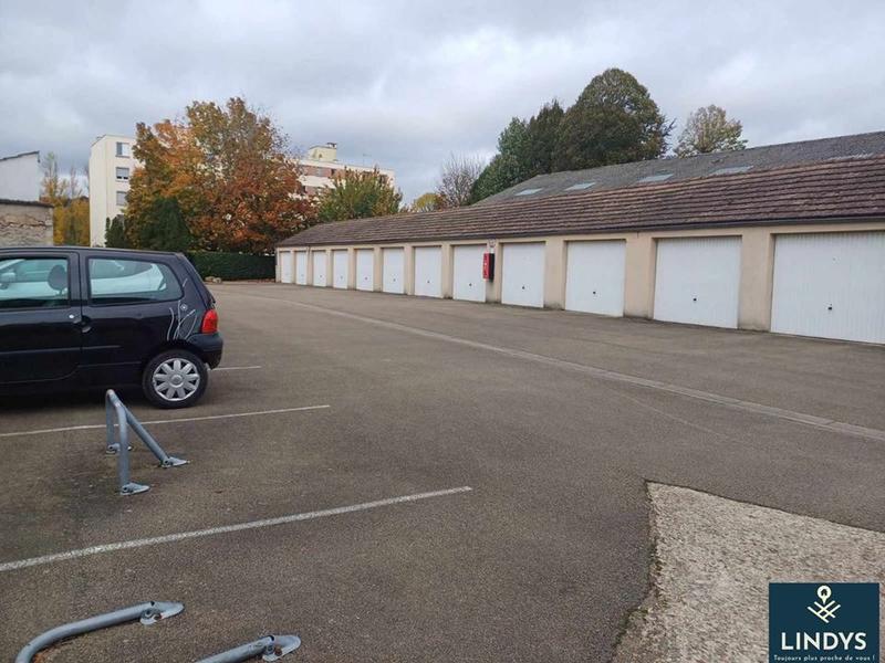 Appartement - 85 m² - 4 pièces