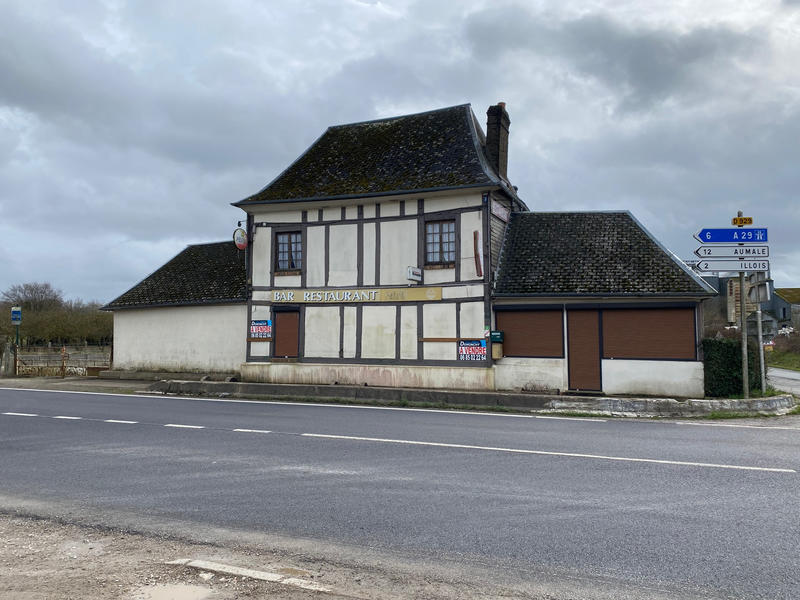 Maison - 205 m² - 10 pièces