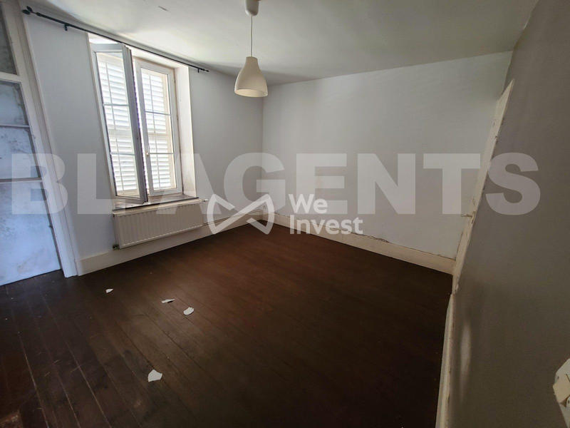 Maison ancienne - 190 m² - 9 pièces