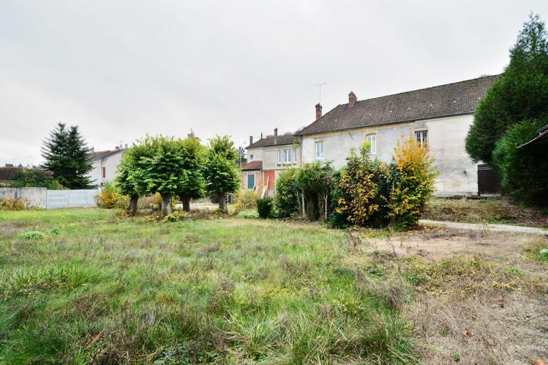 Propriété - 382 m² - 11 pièces