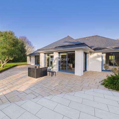 Maison - 152 m² - 5 pièces