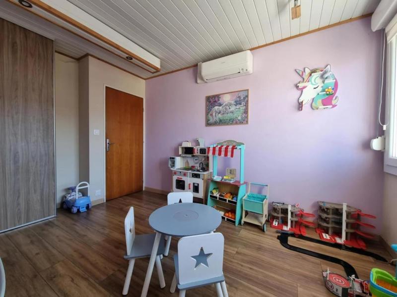 Maison de village - 100 m² - 4 pièces