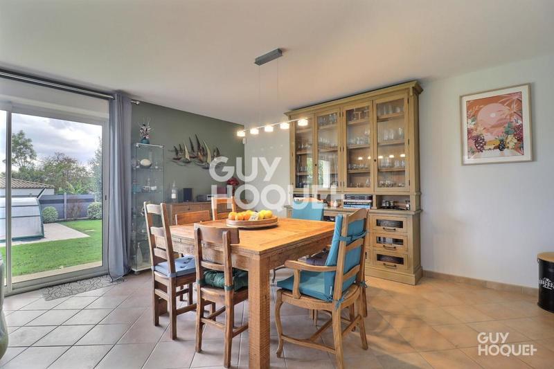 Maison - 111 m² - 4 pièces