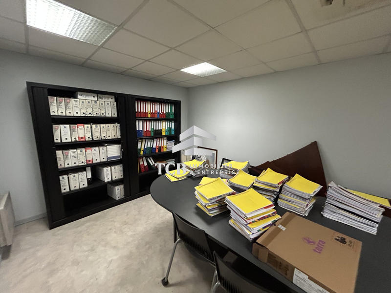Bureau - 116 m²
