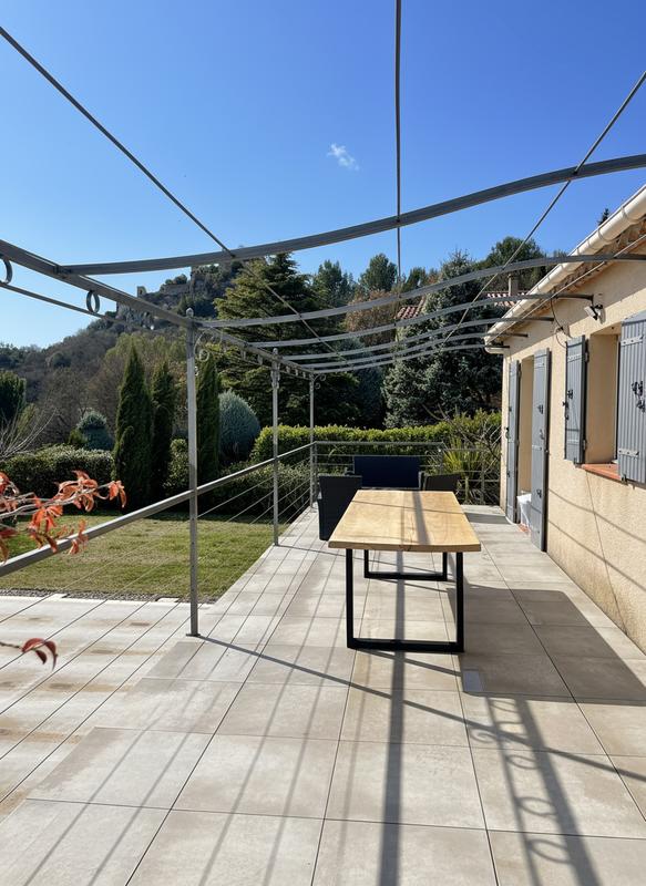 Villa - 124 m² - 6 pièces