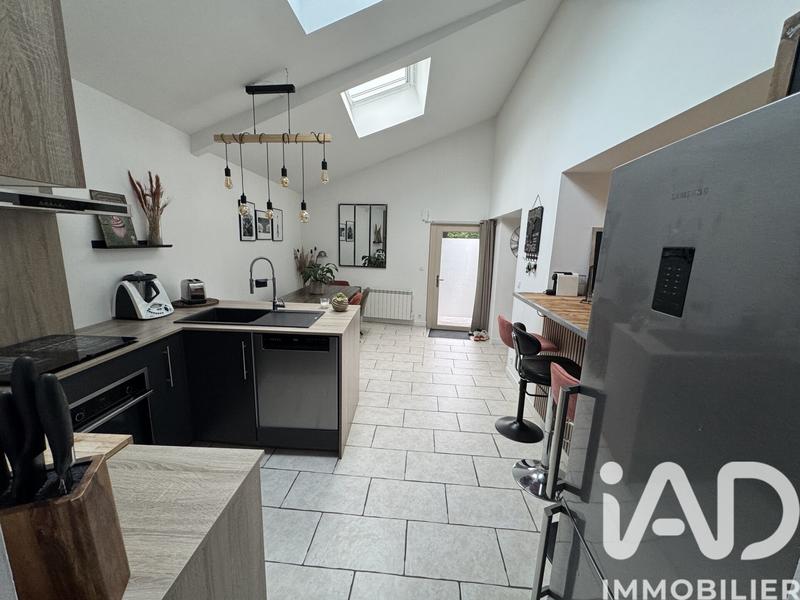 Maison - 88 m² - 4 pièces