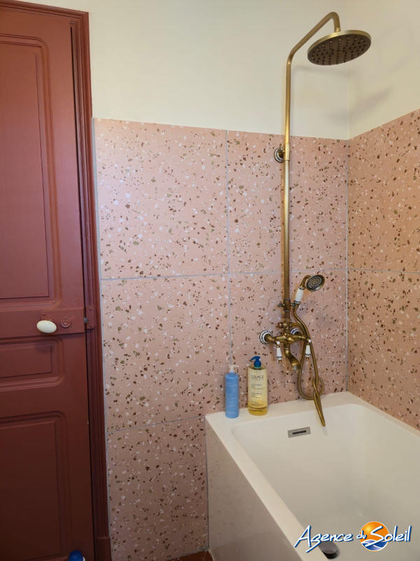 Maison - 95 m² - 3 pièces