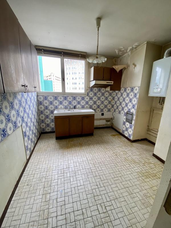 Appartement - 97 m² - 5 pièces