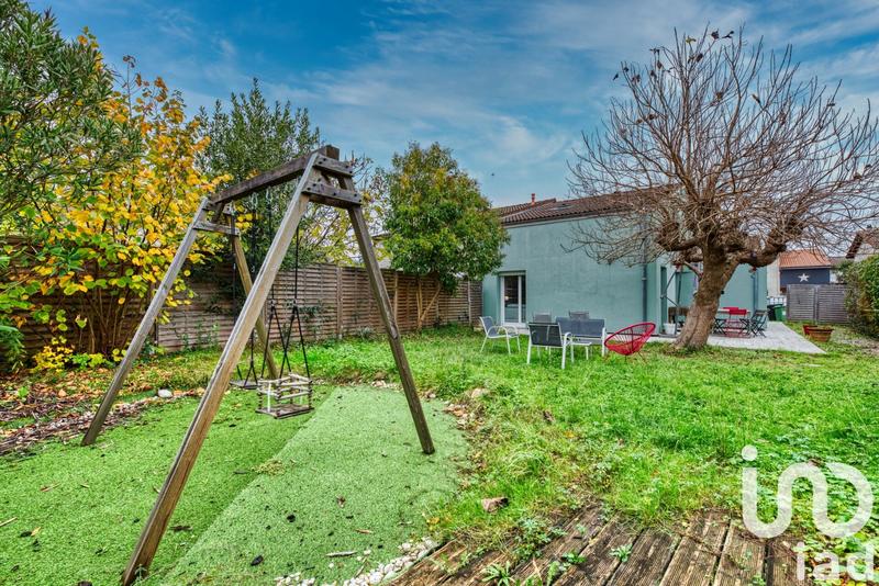 Maison - 93 m² - 4 pièces