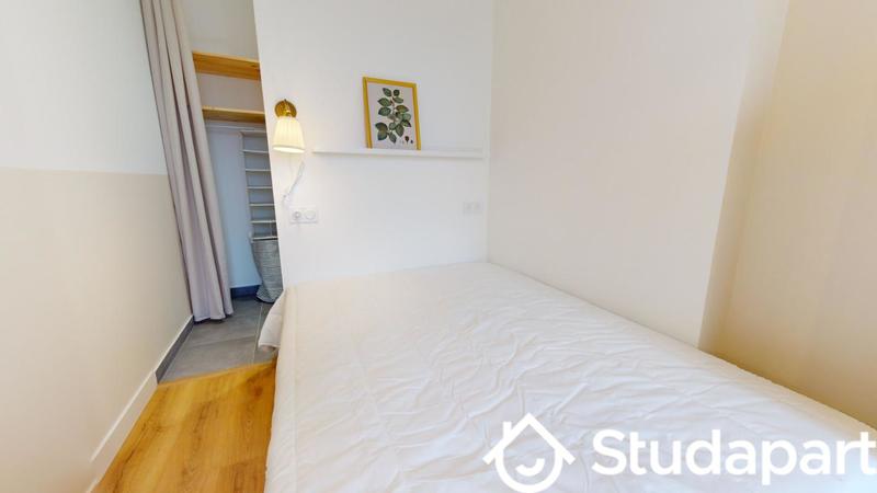 Chambre - 11 m² - 1 pièce