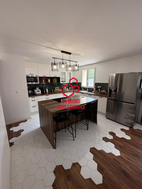 Maison - 120 m² - 4 pièces