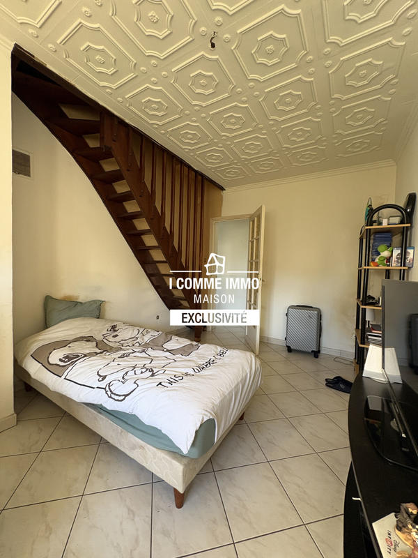 Maison - 81 m² - 5 pièces