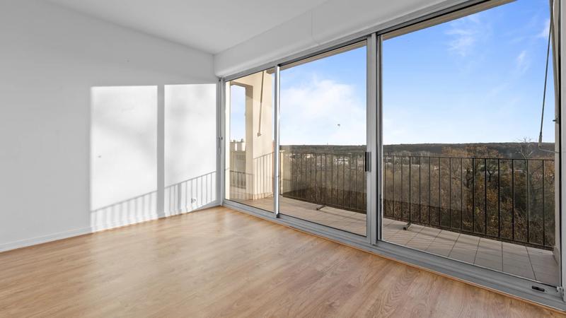 Appartement - 147 m² - 7 pièces