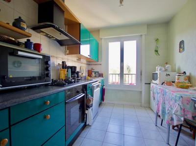 Appartement - 91 m² - 4 pièces