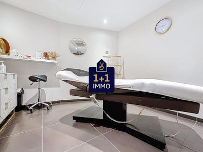 Local commercial - 108 m² - 5 pièces