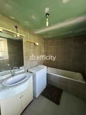 Maison de village - 45 m² - 2 pièces