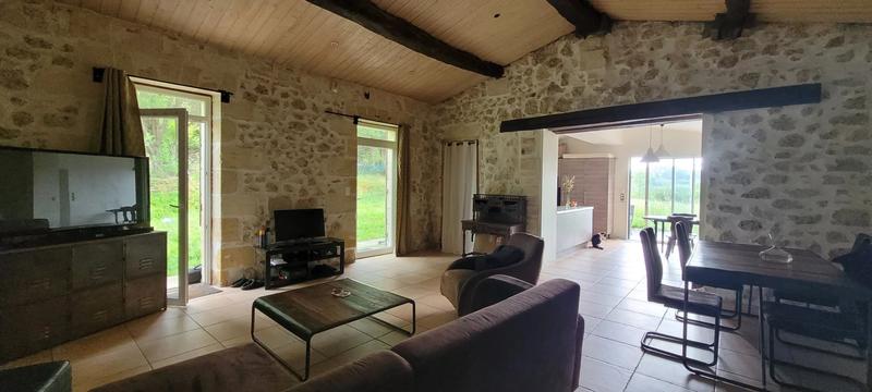 Maison - 95 m² - 3 pièces