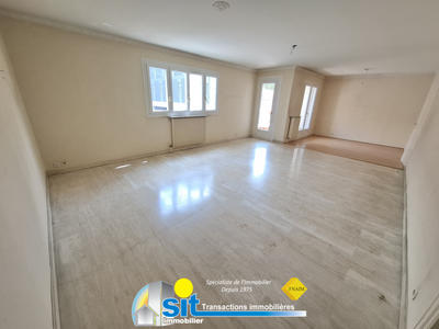 Appartement - 126 m² - 5 pièces