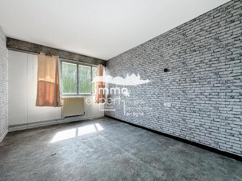 Local d'activité / Entrepôt - 694 m² - 5 pièces