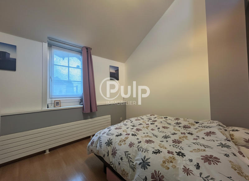 Maison - 202 m² - 6 pièces