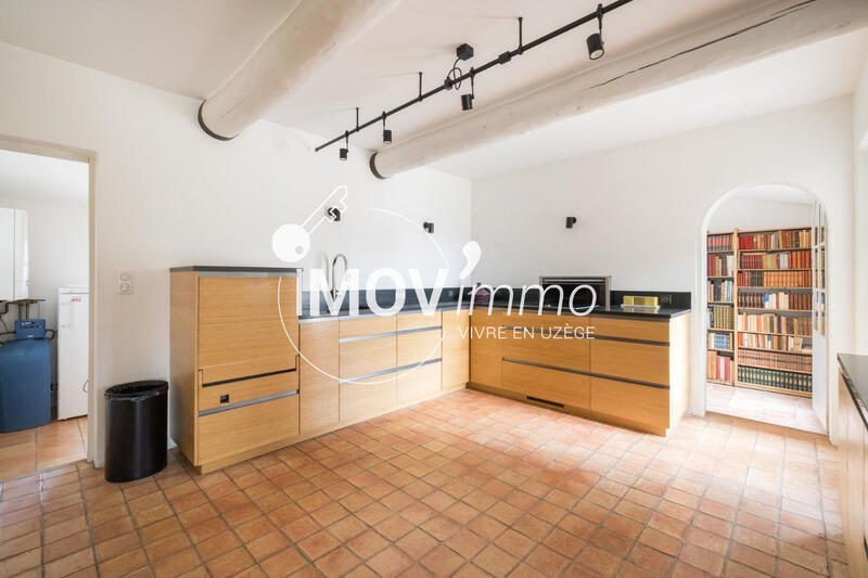 Bastide - 215 m² - 6 pièces