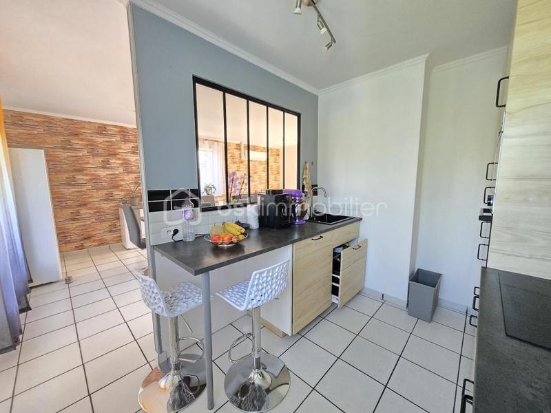 Pavillon - 77 m² - 4 pièces