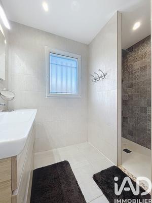 Maison - 168 m² - 6 pièces