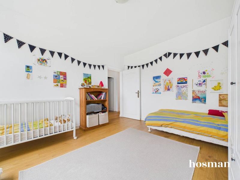 Appartement - 94 m² - 4 pièces