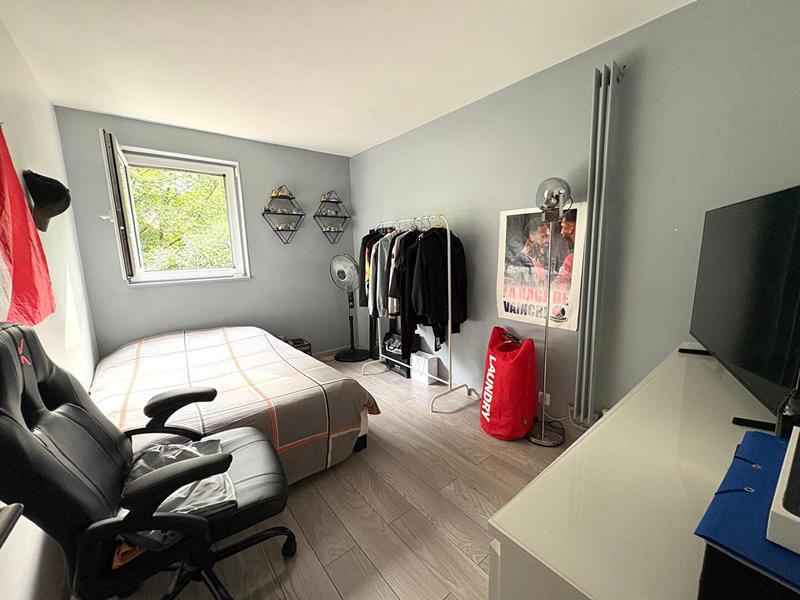 Maison - 92 m² - 5 pièces