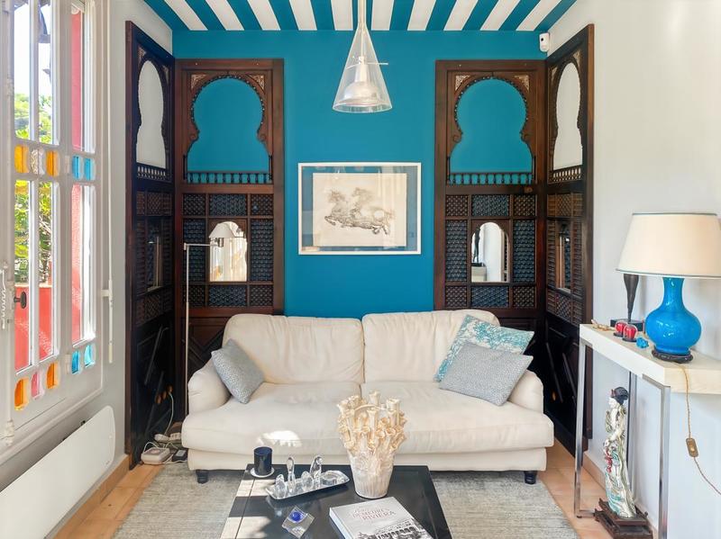 Maison - 236 m² - 6 pièces