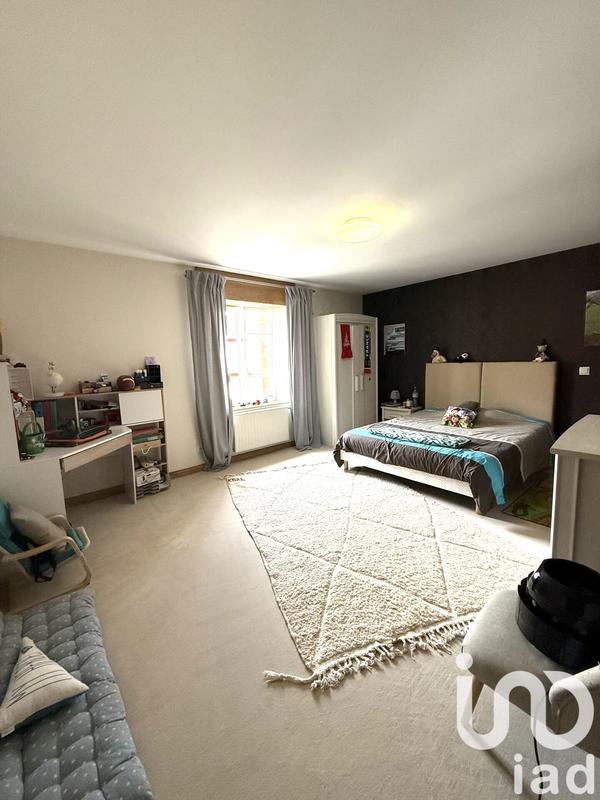 Maison de village - 377 m² - 12 pièces