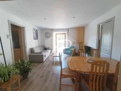 Appartement - 88 m² - 4 pièces