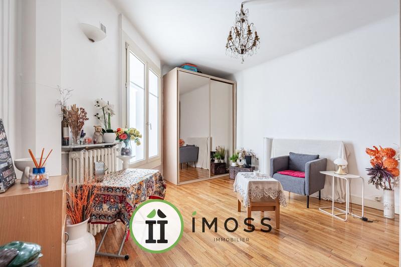 Appartement - 94 m² - 4 pièces