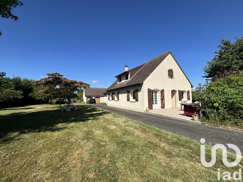 Maison de ville - 197 m² - 8 pièces