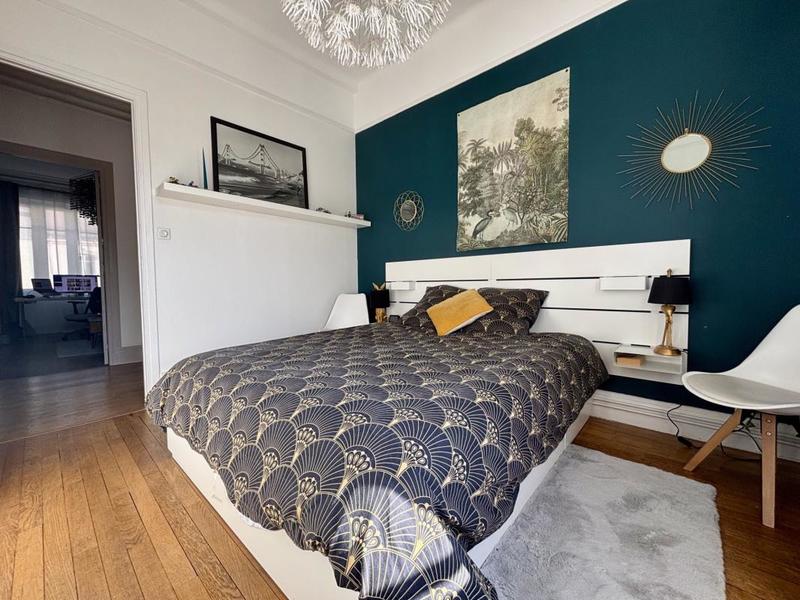 Appartement - 82 m² - 4 pièces