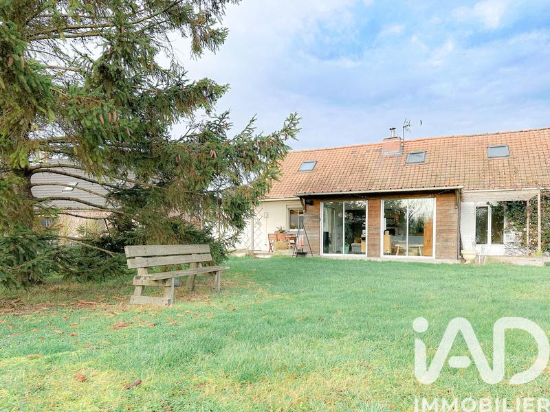 Maison - 140 m² - 5 pièces