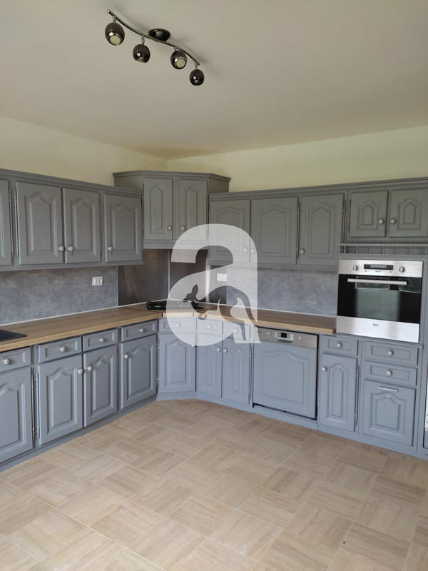 Maison - 187 m² - 6 pièces