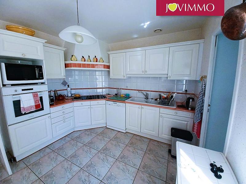 Maison - 205 m² - 7 pièces