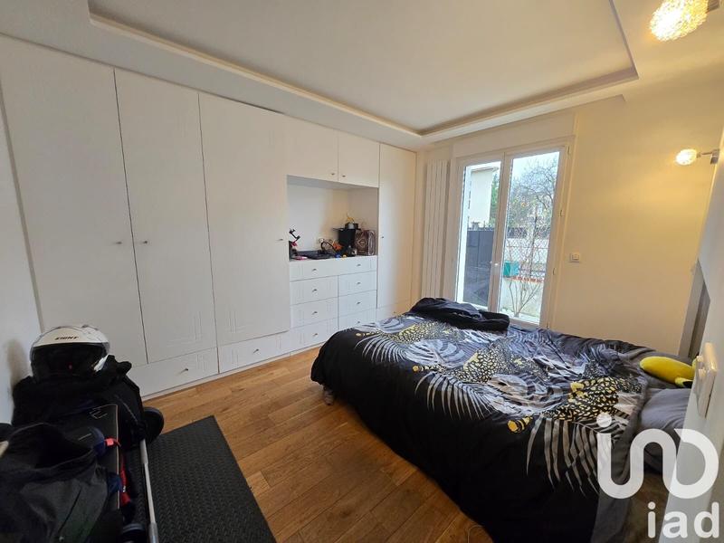 Maison - 97 m² - 5 pièces