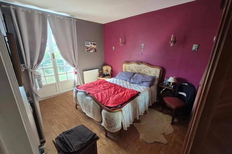 Pavillon - 136 m² - 5 pièces