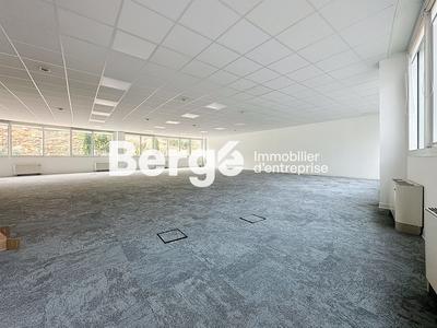 Bureau - 184 m²