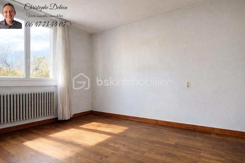 Maison traditionnelle - 74 m² - 4 pièces