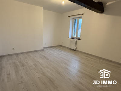 Maison - 99 m² - 5 pièces