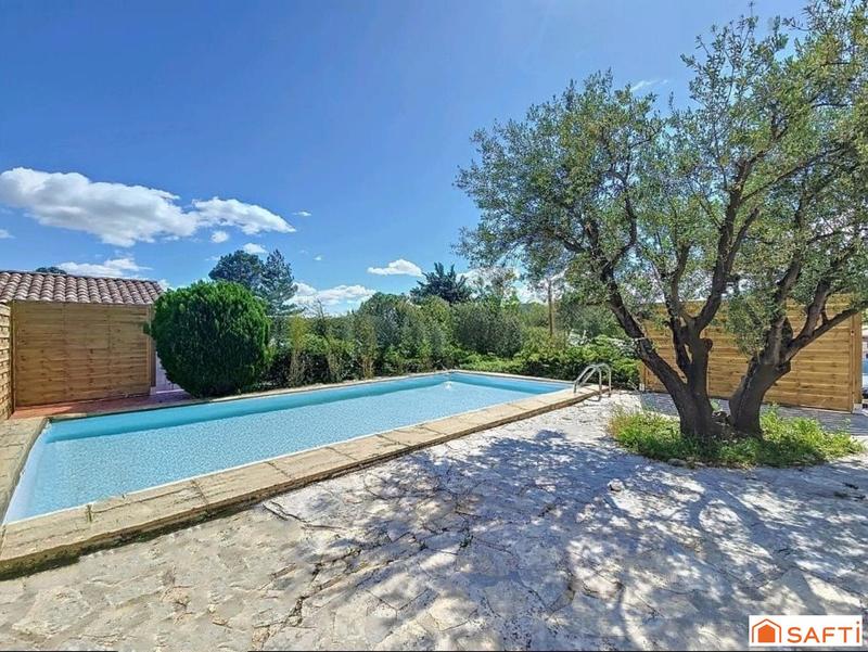 Villa - 90 m² - 3 pièces