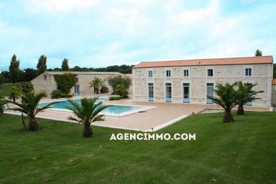 Villa - 480 m² - 17 pièces